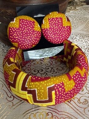 Bold Burgandy & Yellow Fabric Bangle and Pierced Button Earring Set